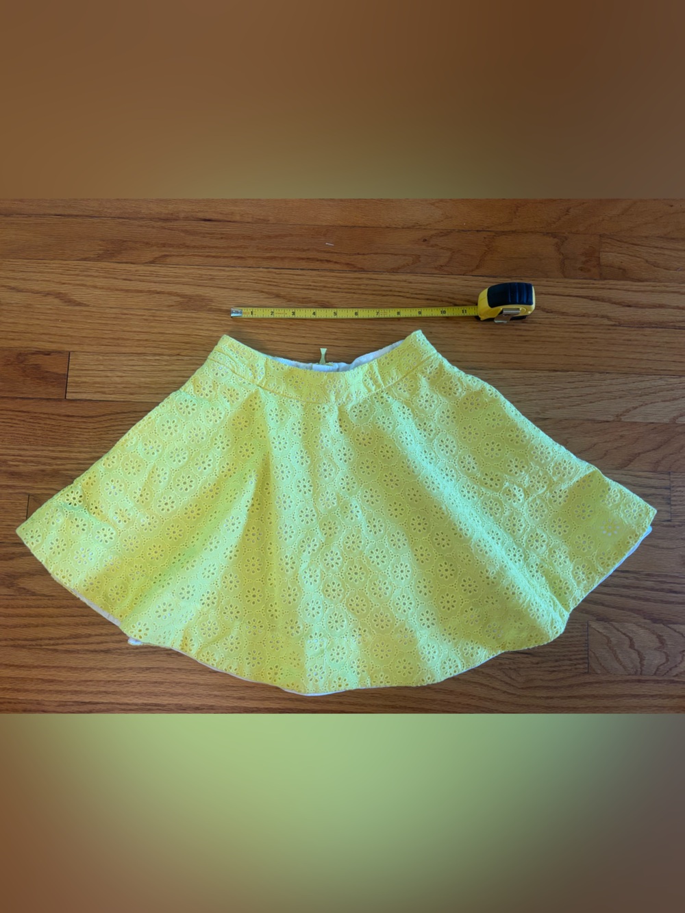 Kate Spade - Girls Yellow Eyelet Skirt 128/8Y